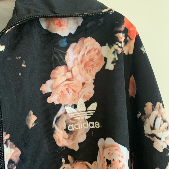 adidas flower sweatsuit